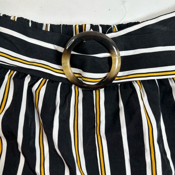 NWT Jenna & Jessie 2Pc Yellow Butterfly Top and Black Striped Shorts Set Size 10 - Picture 9 of 11